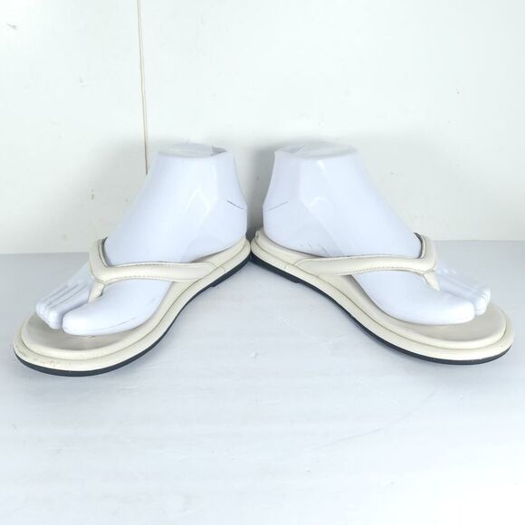 OLUKAI Women's Tiare US7 White Leather Slip-On Flat Flip Flops Thong Sandals - Picture 6 of 16